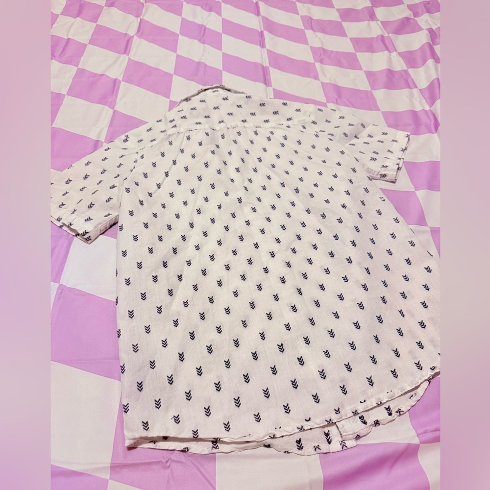 Volcom Boys Short Sleeve Button Down Shirt White Blue Geometric Print Size (10) - Picture 8 of 10